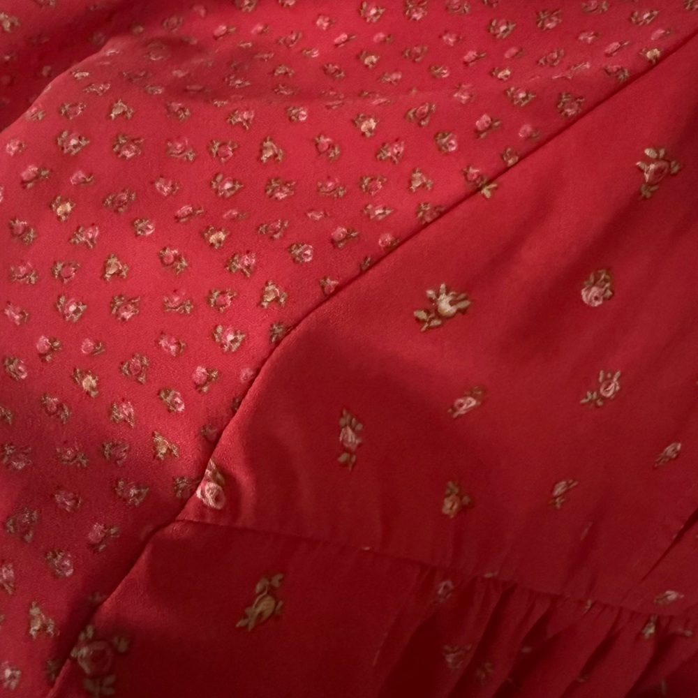 Gap Rosettes Blouse (L) - Picture 6 of 6